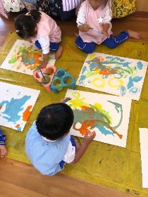 はじめての絵の具