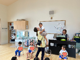 29日月6