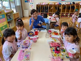 お弁当移動①