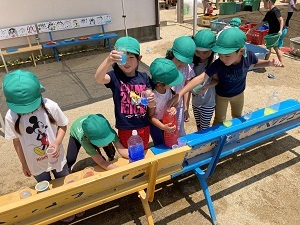 泥んこ遊び