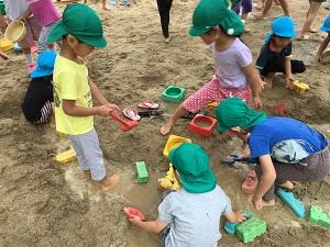 泥んこ遊び