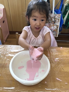 片栗粉スライム
