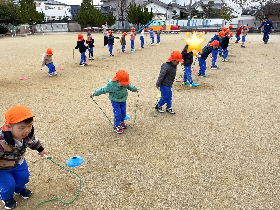 なわとび２